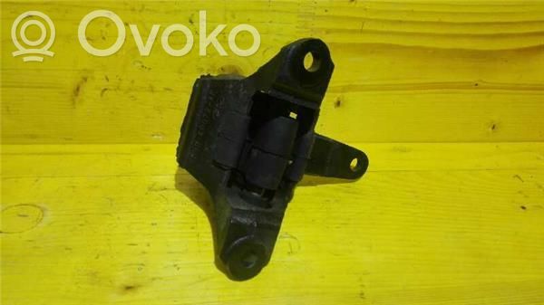Ford Mondeo MK I Engine mounting bracket 