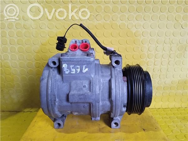 BMW 5 E34 Air conditioning (A/C) compressor (pump) 