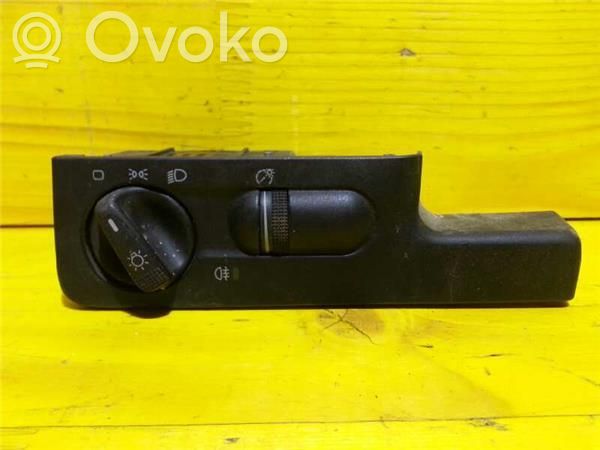 Volkswagen PASSAT B3 Interruptor de luz 