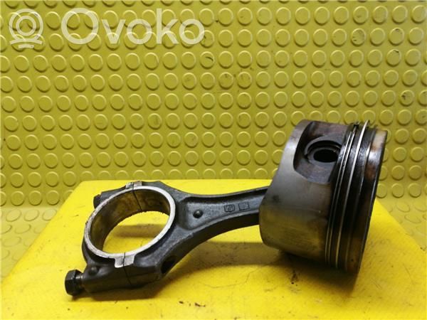 Piston