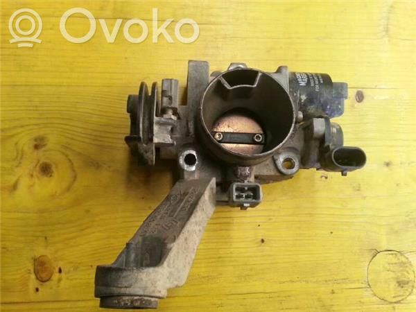 Renault Clio I Throttle valve 