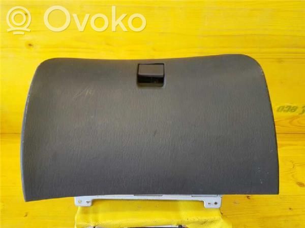 Hyundai Accent Glove box 