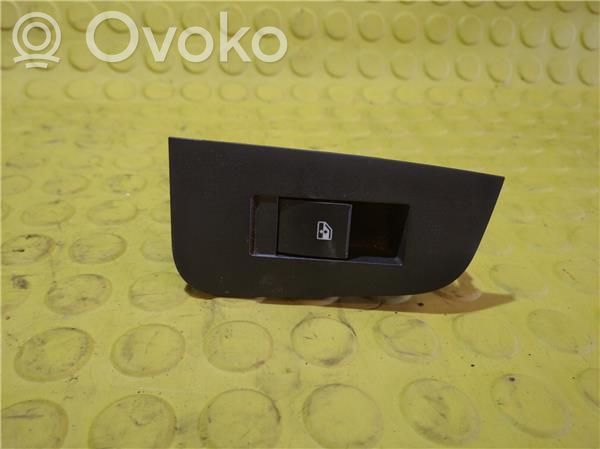 Chevrolet Epica Electric window control switch 