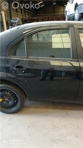 Ford Mondeo MK II Galinės durys 