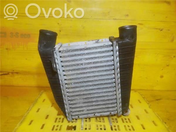 Opel Omega B1 Interkūlerio radiatorius 