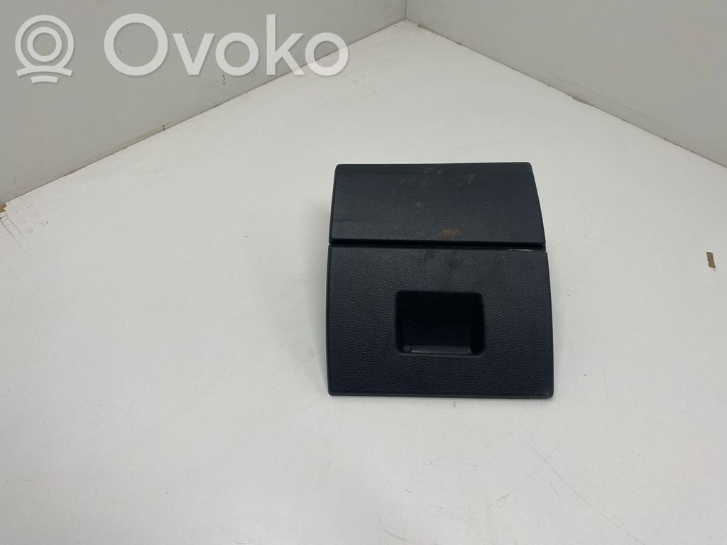 BMW 3 E92 E93 Verkleidung Armaturenbrett Cockpit unten 