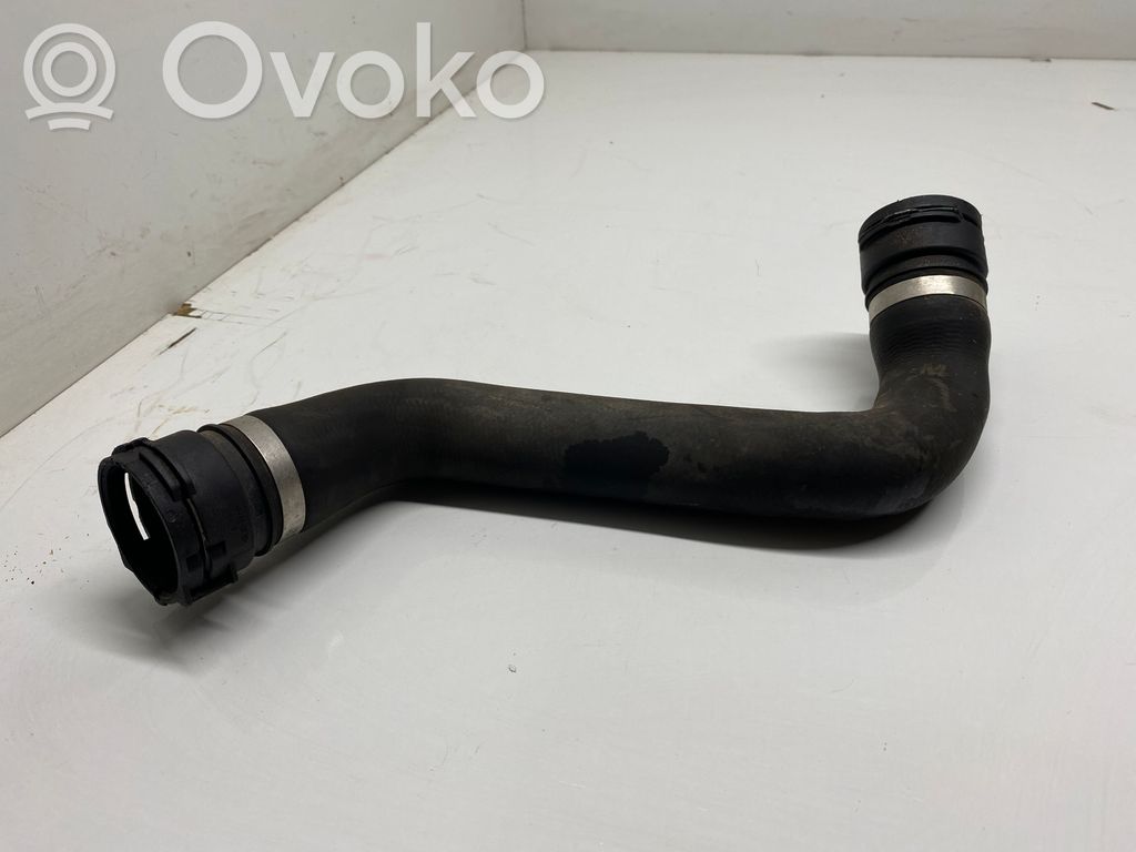 BMW X3 F25 Engine coolant pipe/hose 