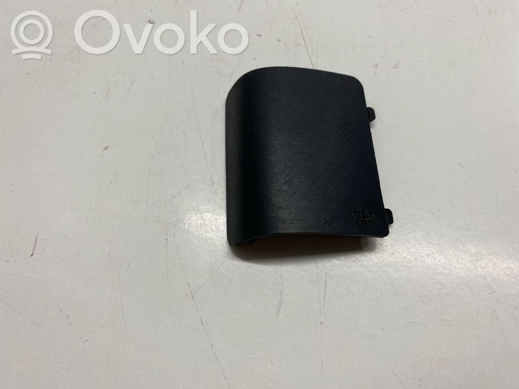 BMW X3 E83 Kita bagažinės apdailos detalė 