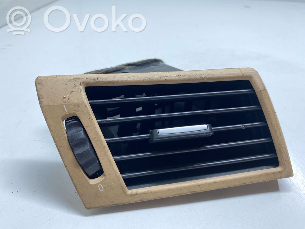 BMW X3 E83 Copertura griglia di ventilazione laterale cruscotto 