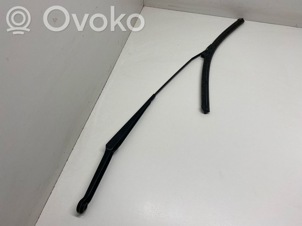BMW X3 E83 Windshield/front glass wiper blade 