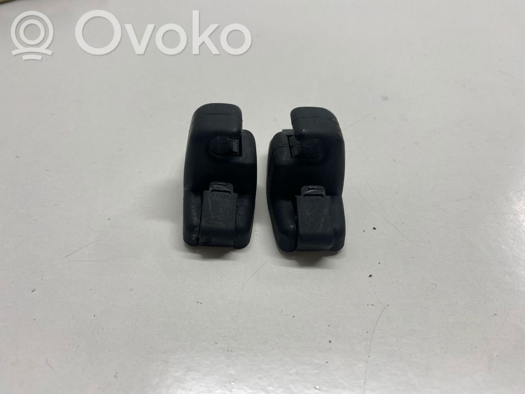 Sun visor clip/hook/bracket   PA6PE