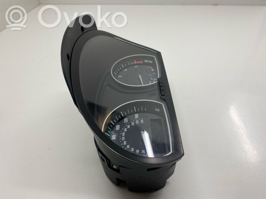 BMW X3 E83 Speedometer (instrument cluster) 