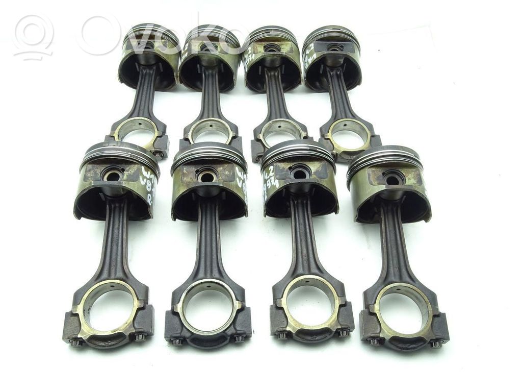Mercedes-Benz S W140 Piston with connecting rod 