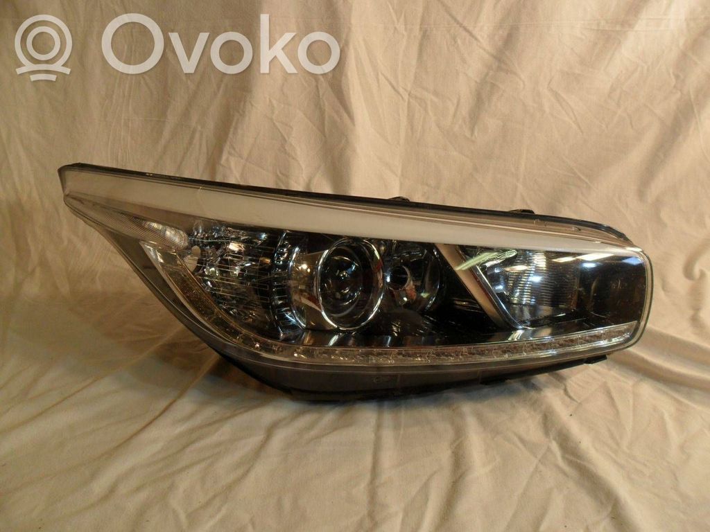Headlight/headlamp   B01720011