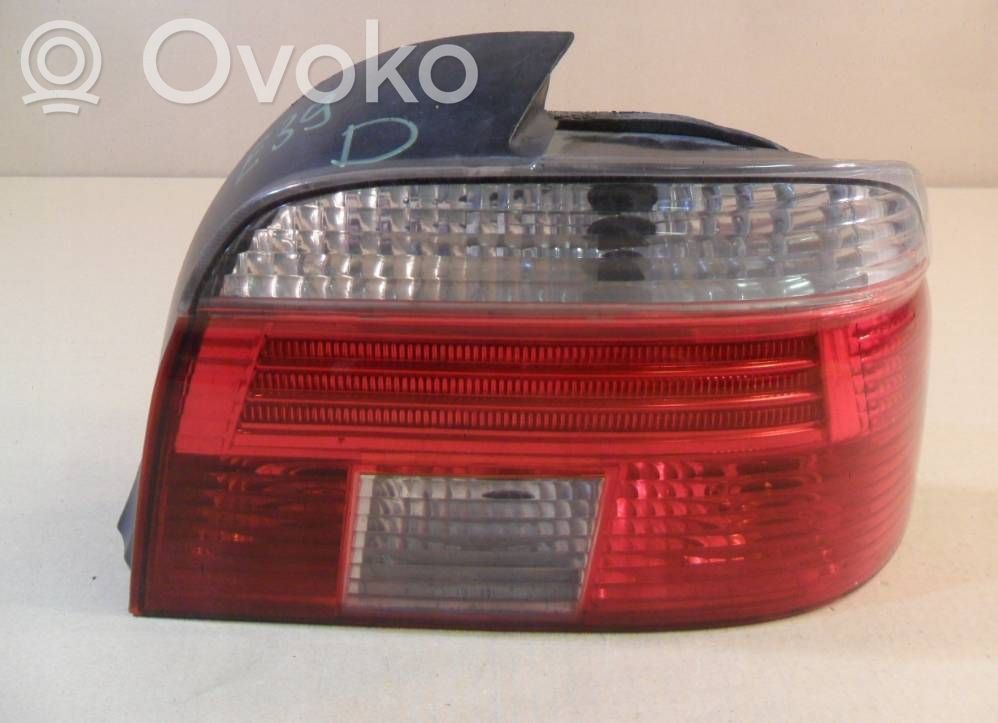 Rear/tail lights