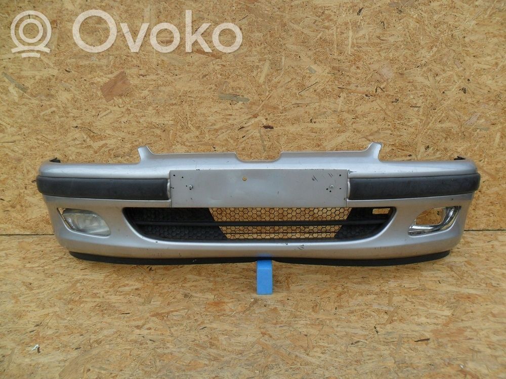 Peugeot 106 Bară față 