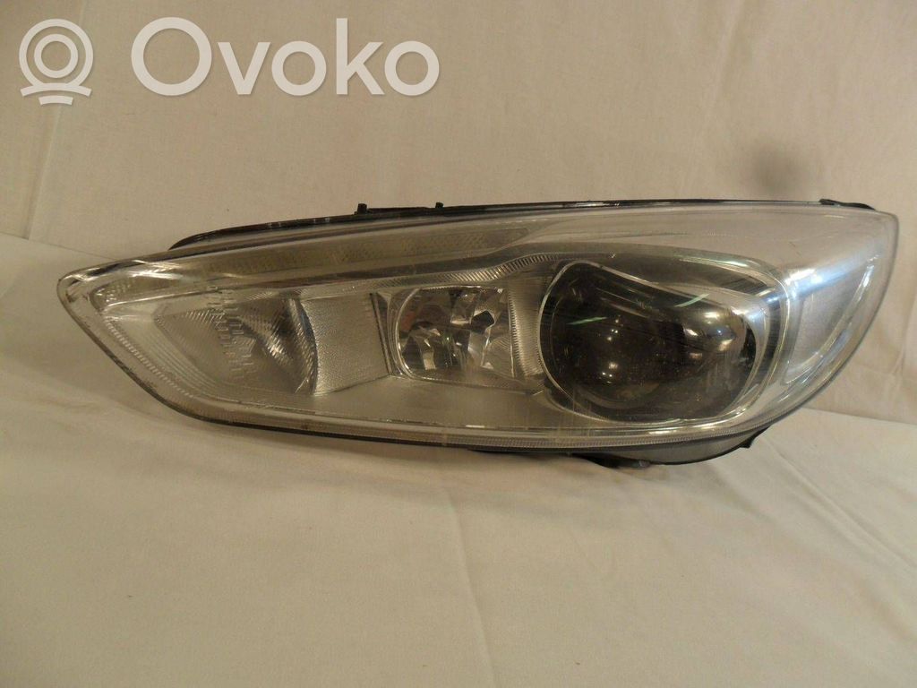 Ford Focus Headlight/headlamp 