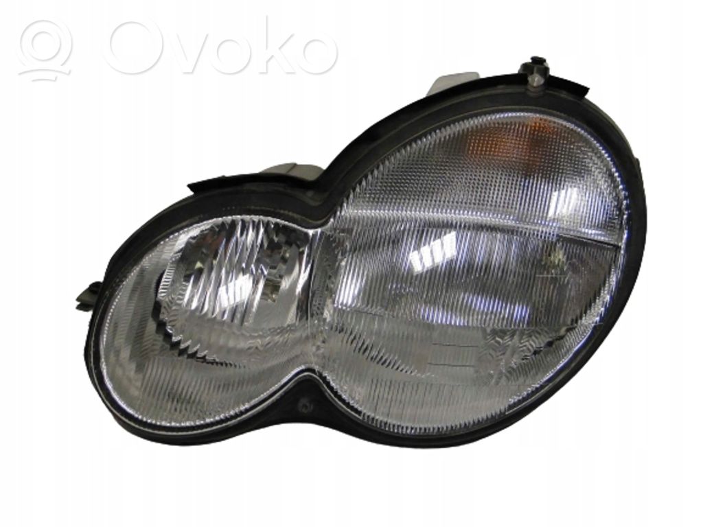 Mercedes-Benz C W203 Lampa przednia 