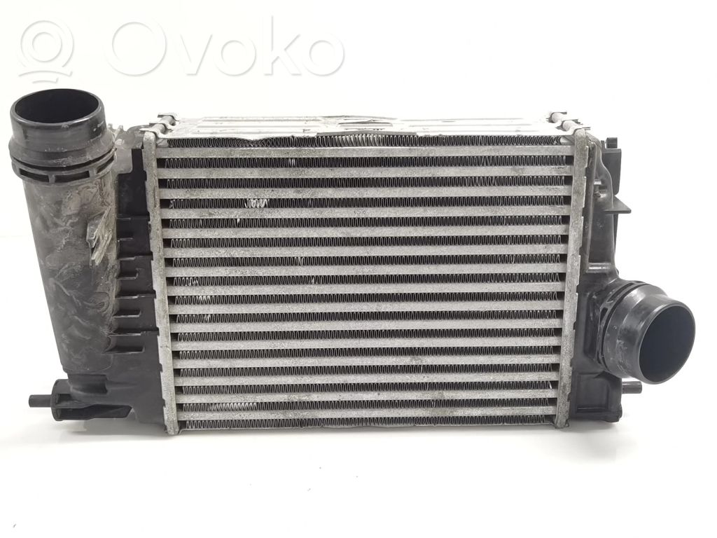 Nissan Qashqai Chłodnica powietrza doładowującego / Intercooler 