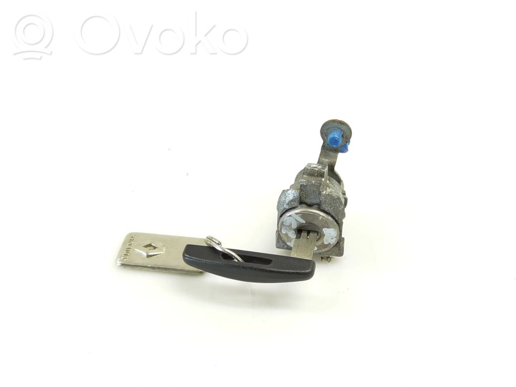 Etuoven lukko