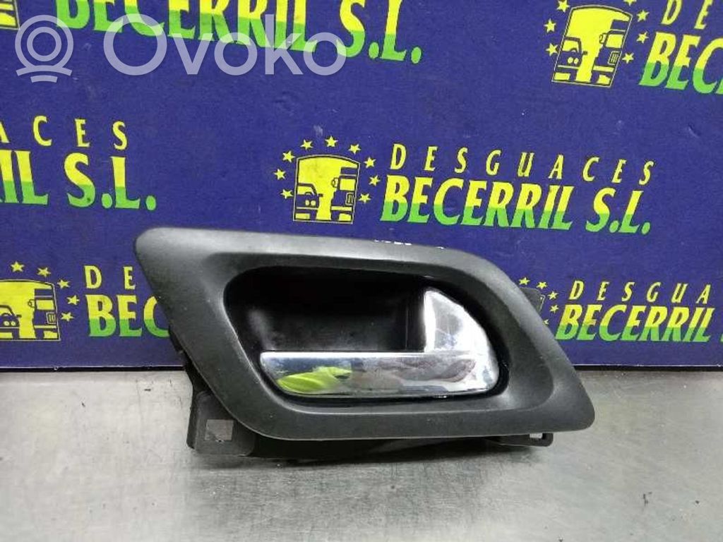 Manecilla interna puerta delantera   914493