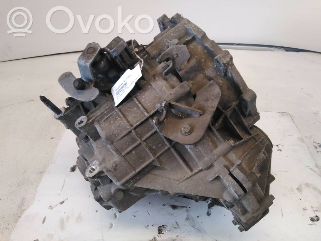 Mitsubishi Colt Scatola del cambio manuale a 5 velocità 