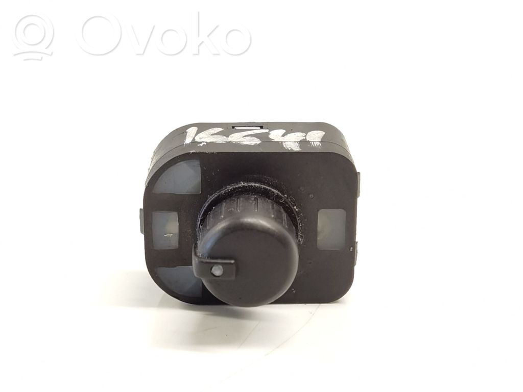 Interruttore specchietto retrovisore   8E0959565A