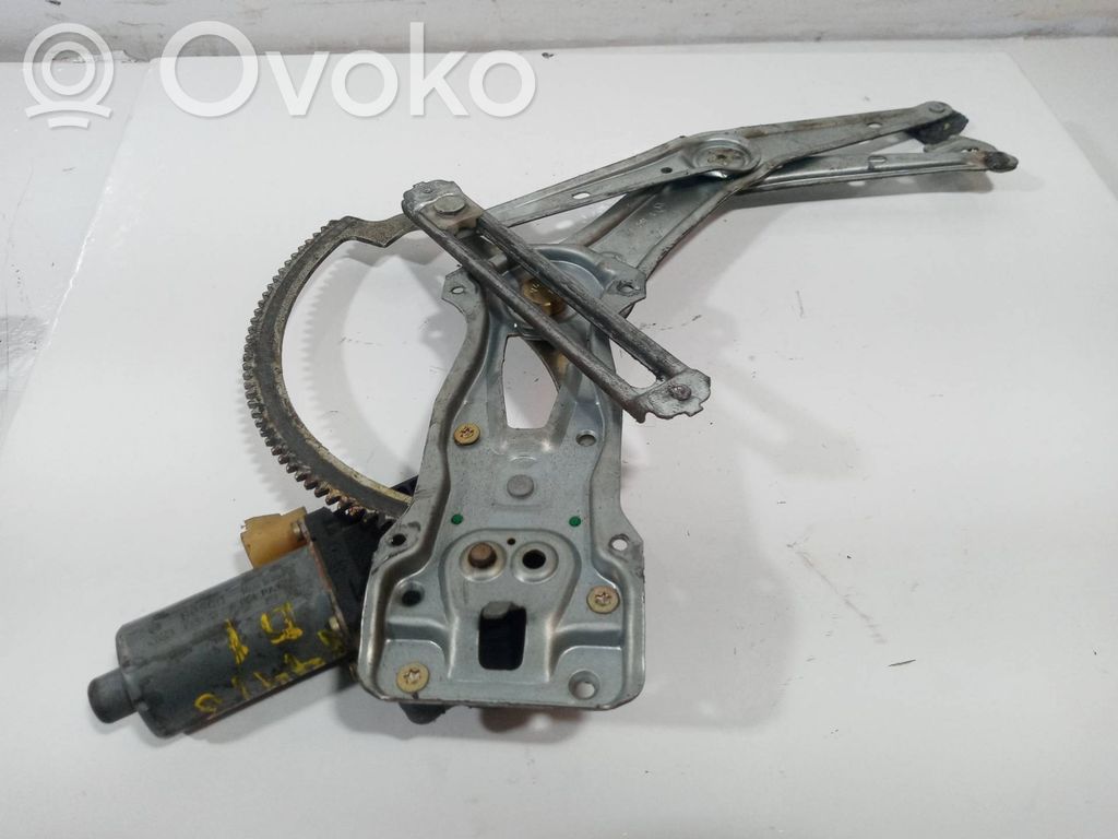 Mercedes-Benz ML W163 Manualny podnośnik szyby drzwi przednich 