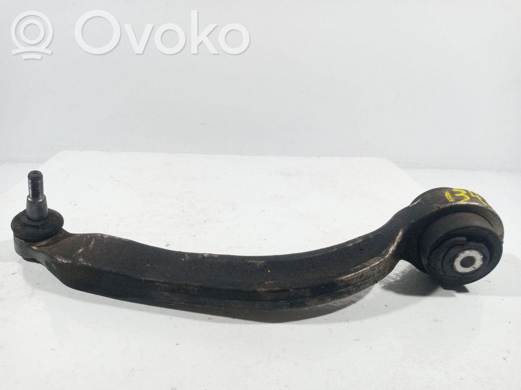 Brazo de suspensión delantero
