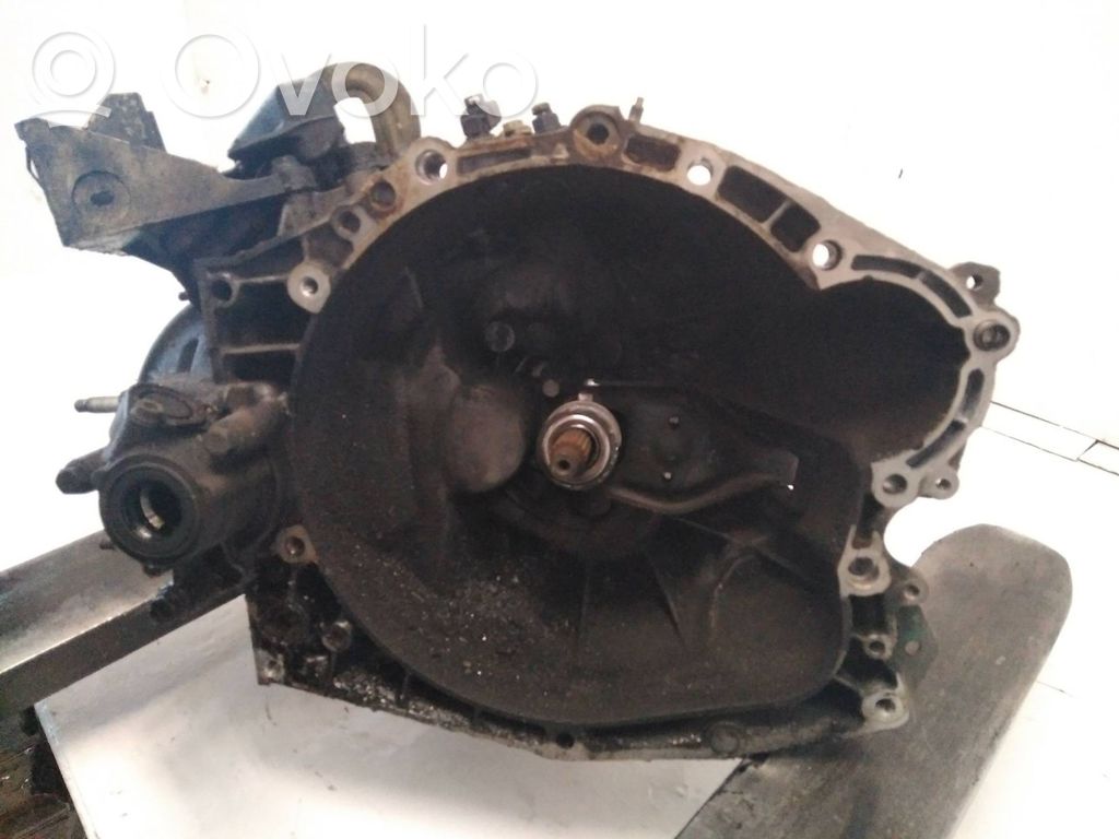 Peugeot 307 Cutie viteze manuală cu 5 trepte 