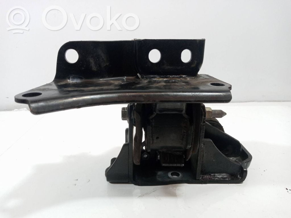 Soporte de montaje del motor