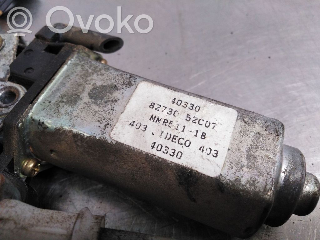 Nissan Sunny Regulador de puerta trasera con motor 