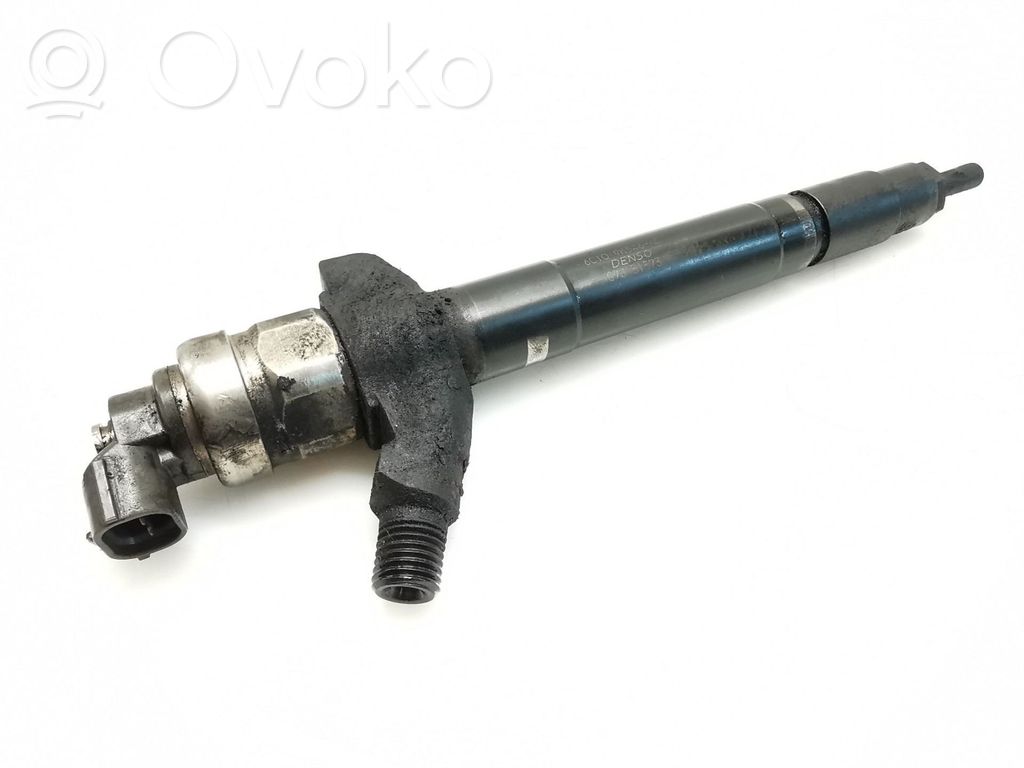 Inyector de combustible   6C109K546AC