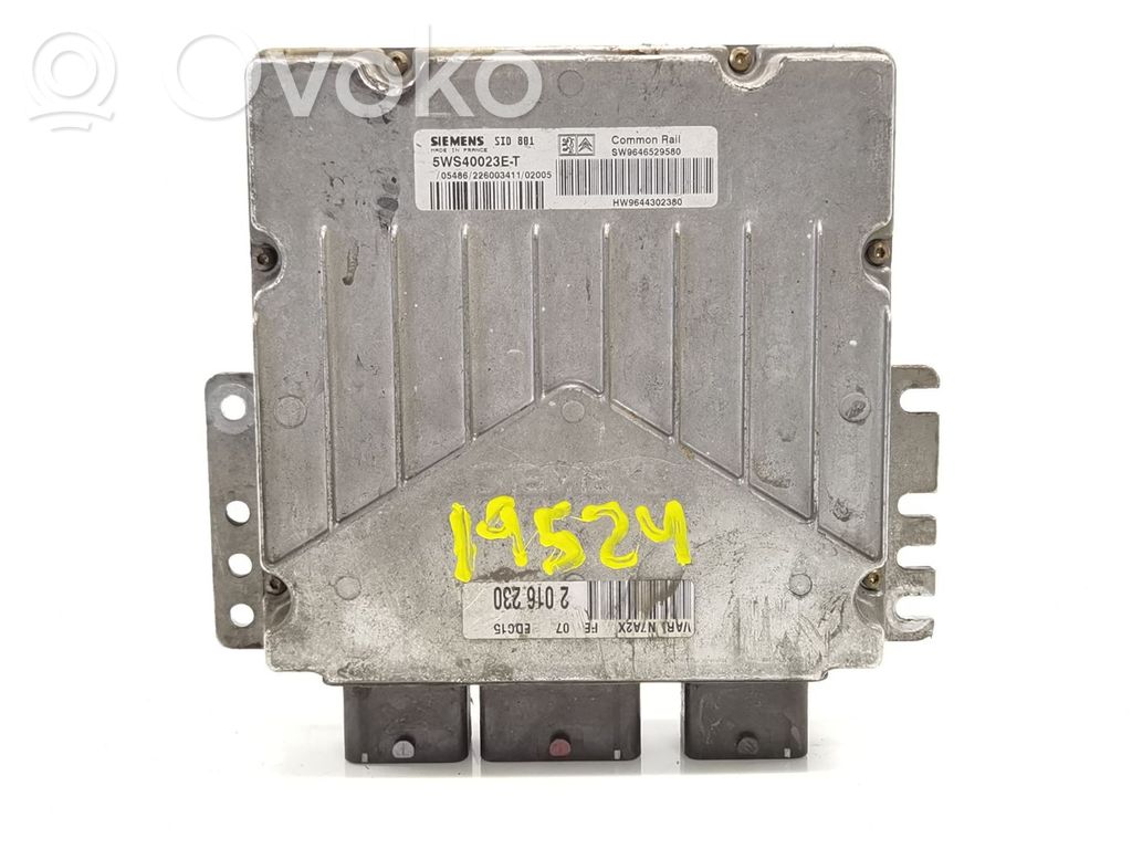 Engine control unit/module   5WS40023ET