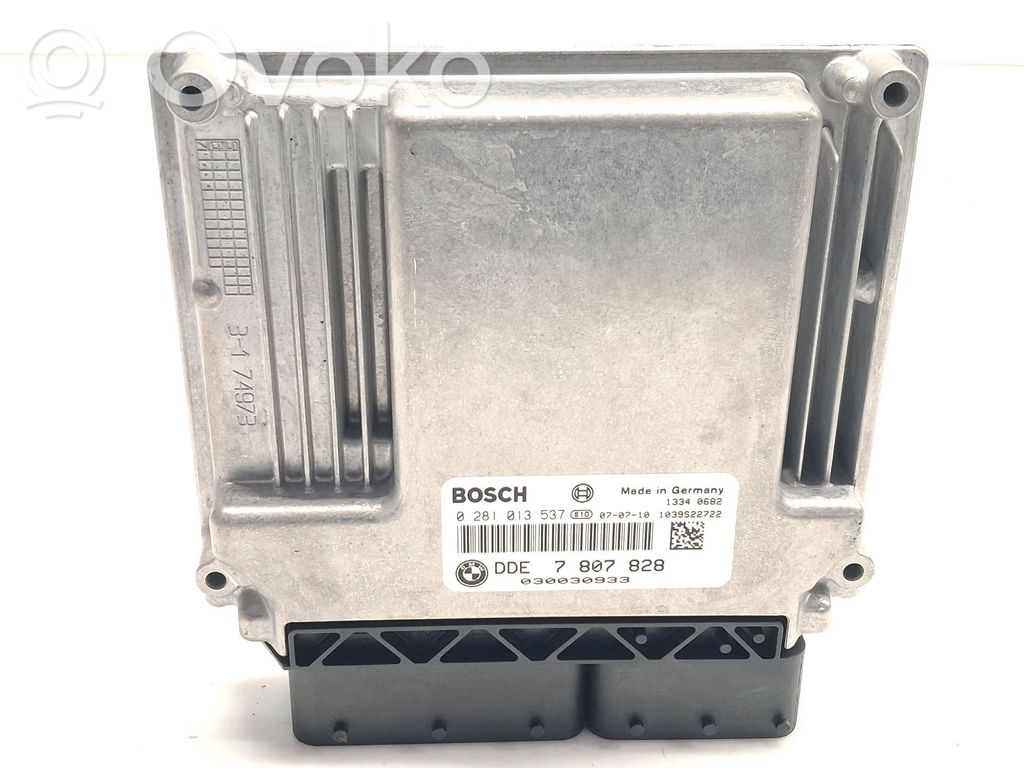 Calculateur moteur ECU   7807828,0281013537