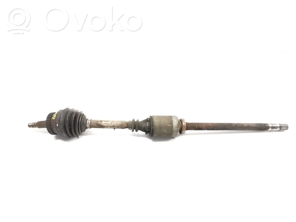 Etuvetoakseli   8200169307