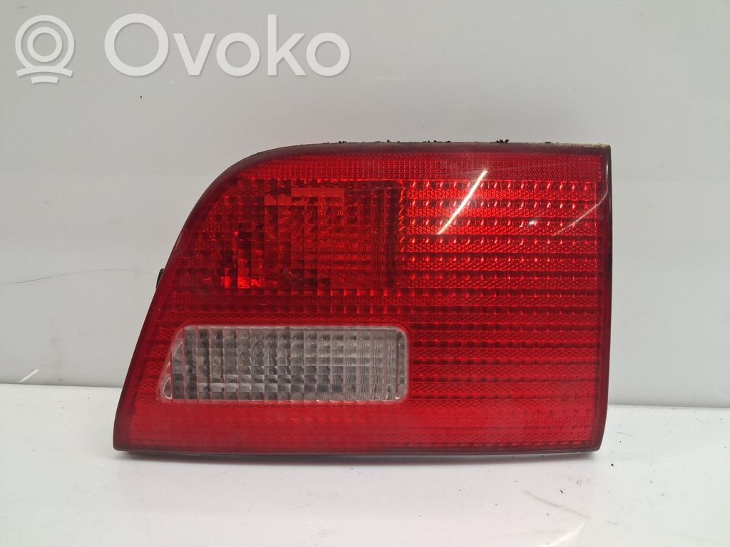 Tailgate trim   8409011