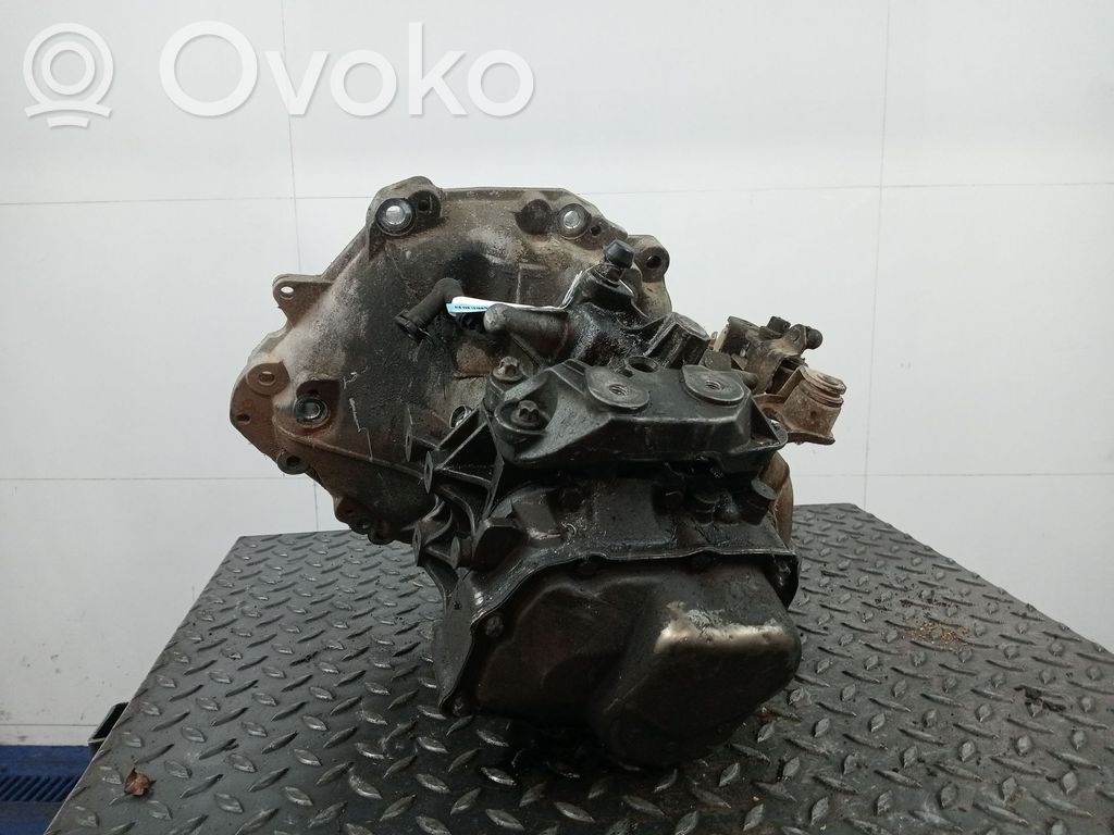 Opel Corsa C Mehāniska 5 ātrumu pārnesumkārba 