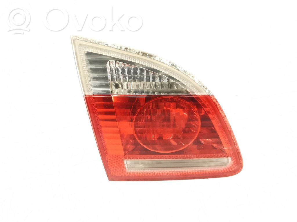 BMW 5 E60 E61 Mască capotă portbagaj 