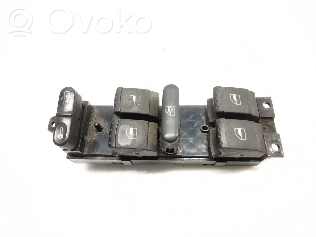 Interruptor del elevalunas eléctrico   1J4959857D