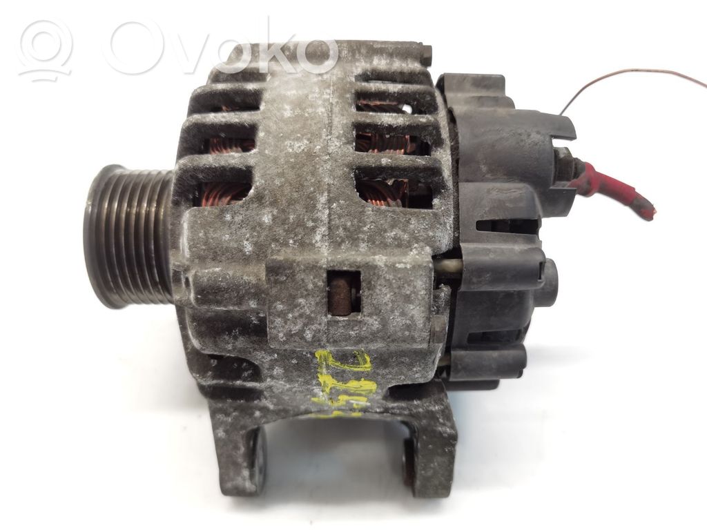 Renault Clio III Generator/alternator 