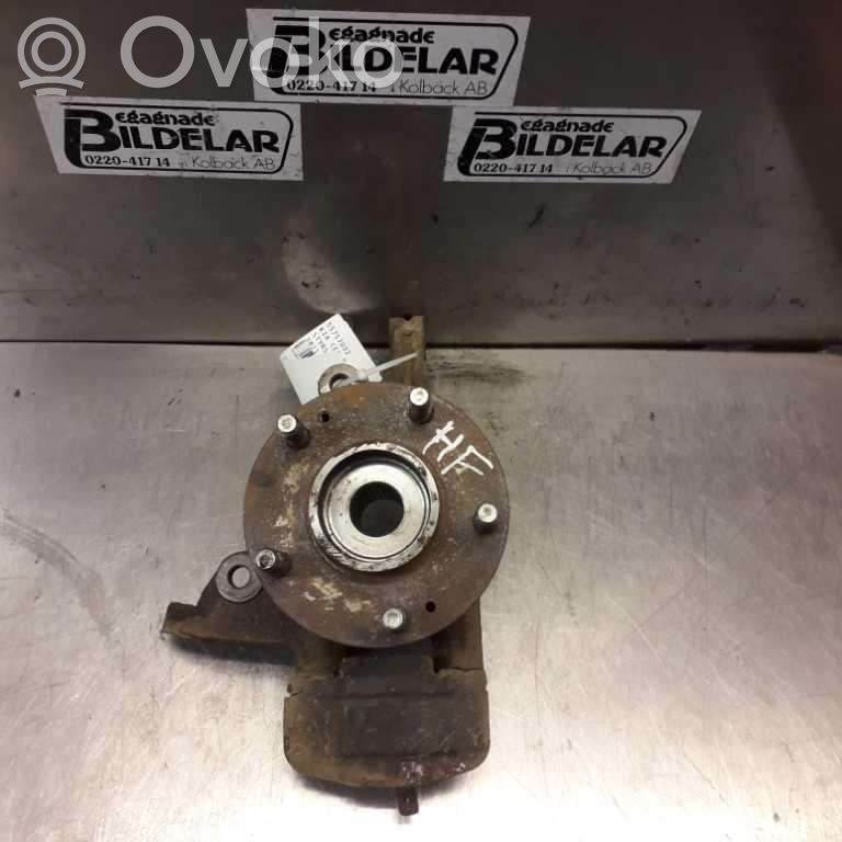 Front wheel hub spindle knuckle