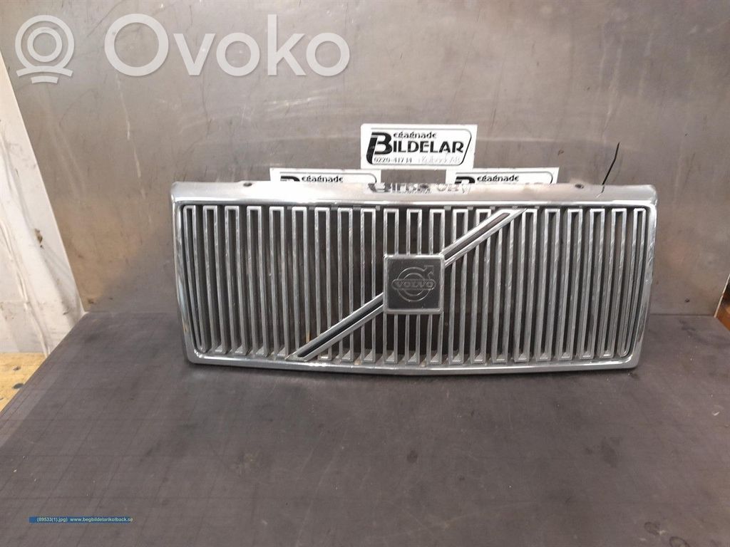 Volvo 960 Mascherina inferiore del paraurti anteriore 