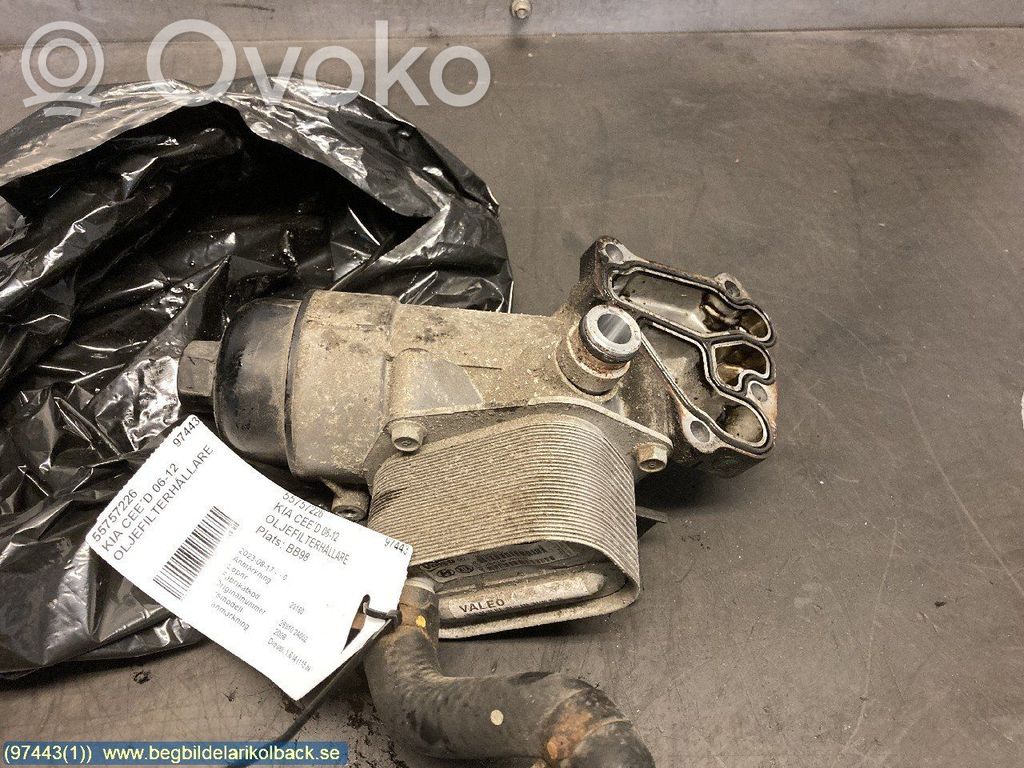 KIA Ceed Oil filter mounting bracket 