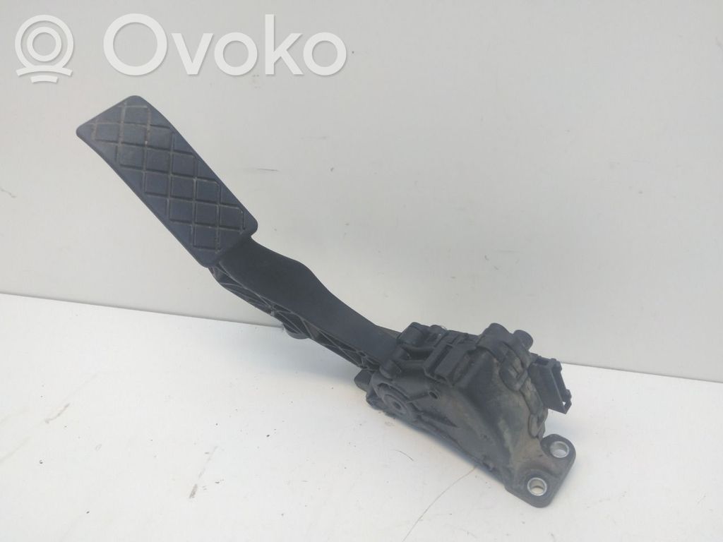 Gaspedal   7E1723503C
