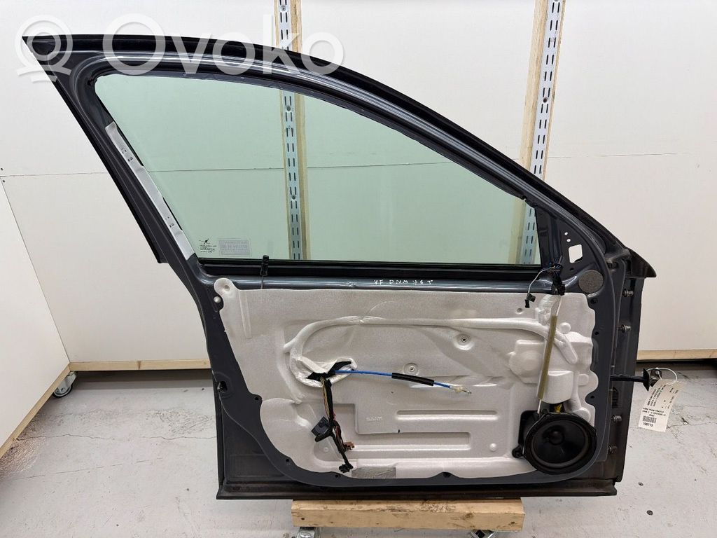 Porte avant