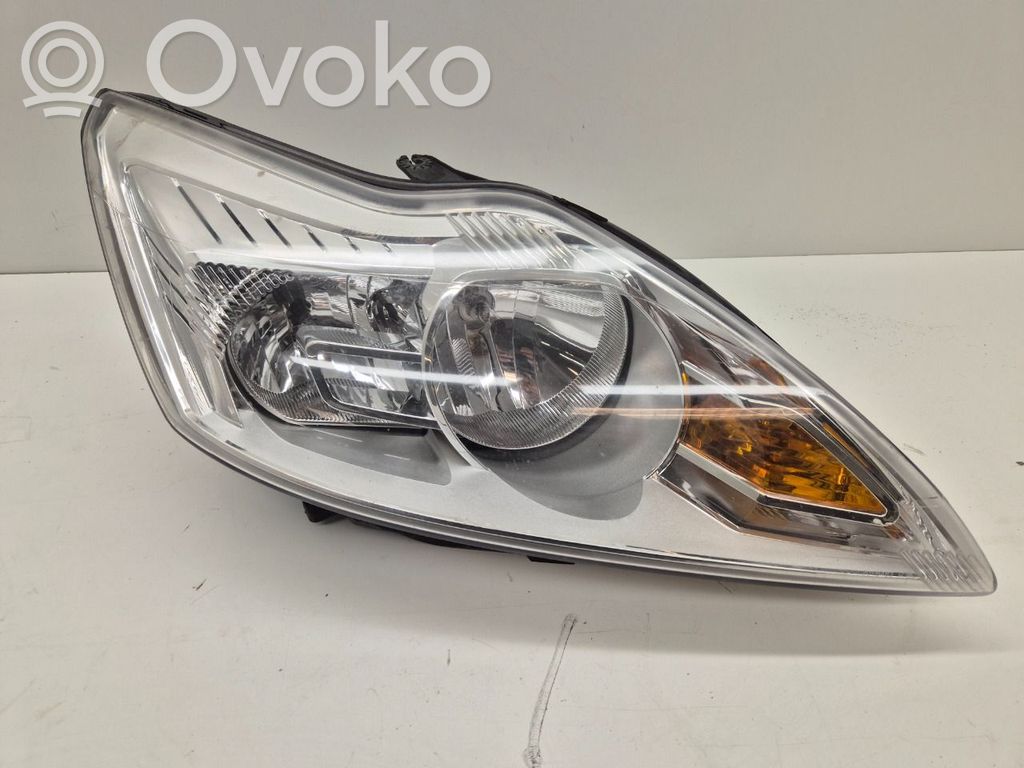 Headlight/headlamp   1754445,8M5113100DF