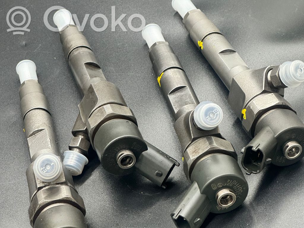 Inyector de combustible   7231,0445110016