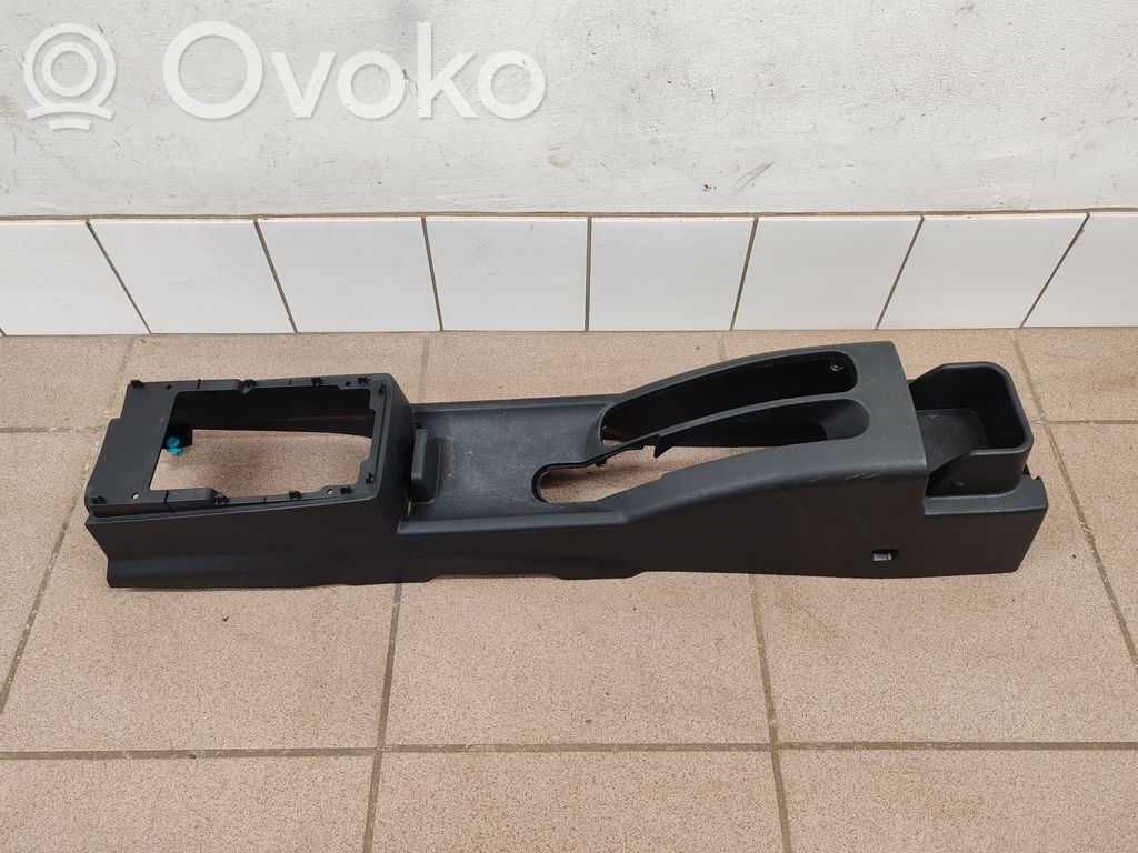 Nissan Note (E11) Consola central 