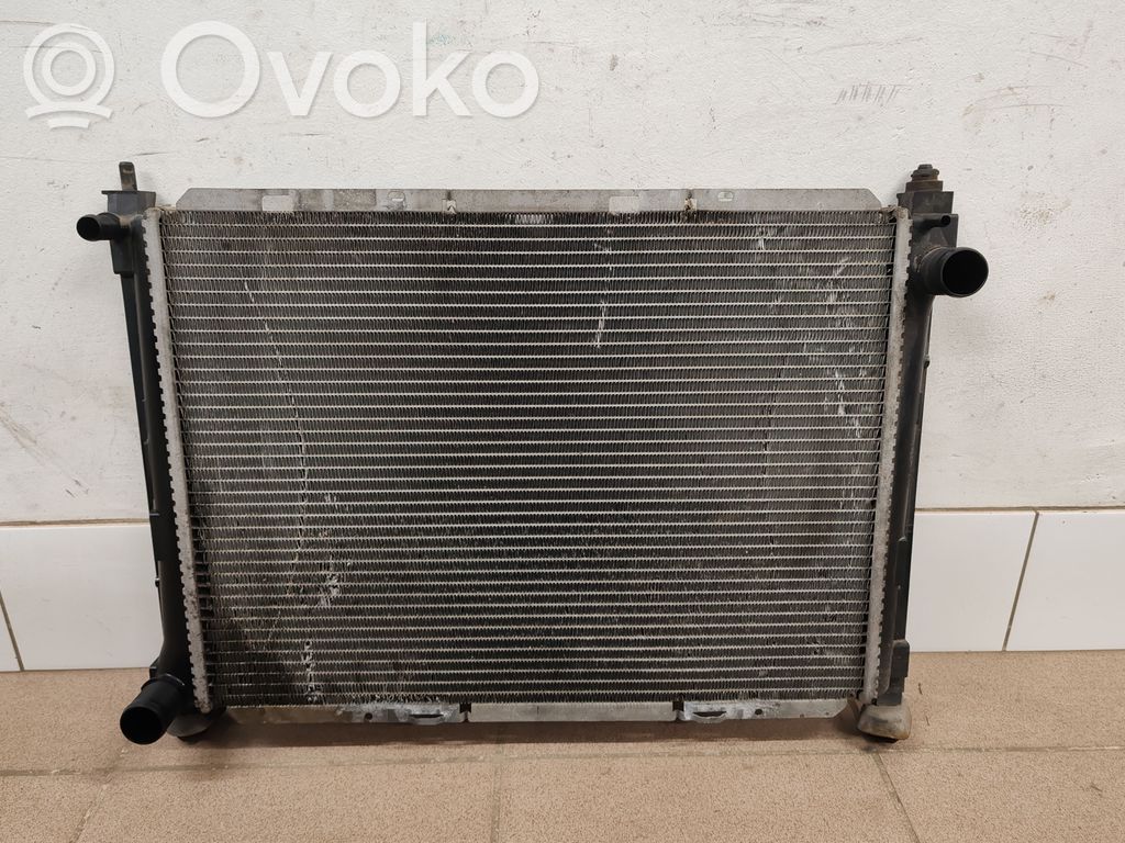 Nissan Note (E11) Coolant radiator 
